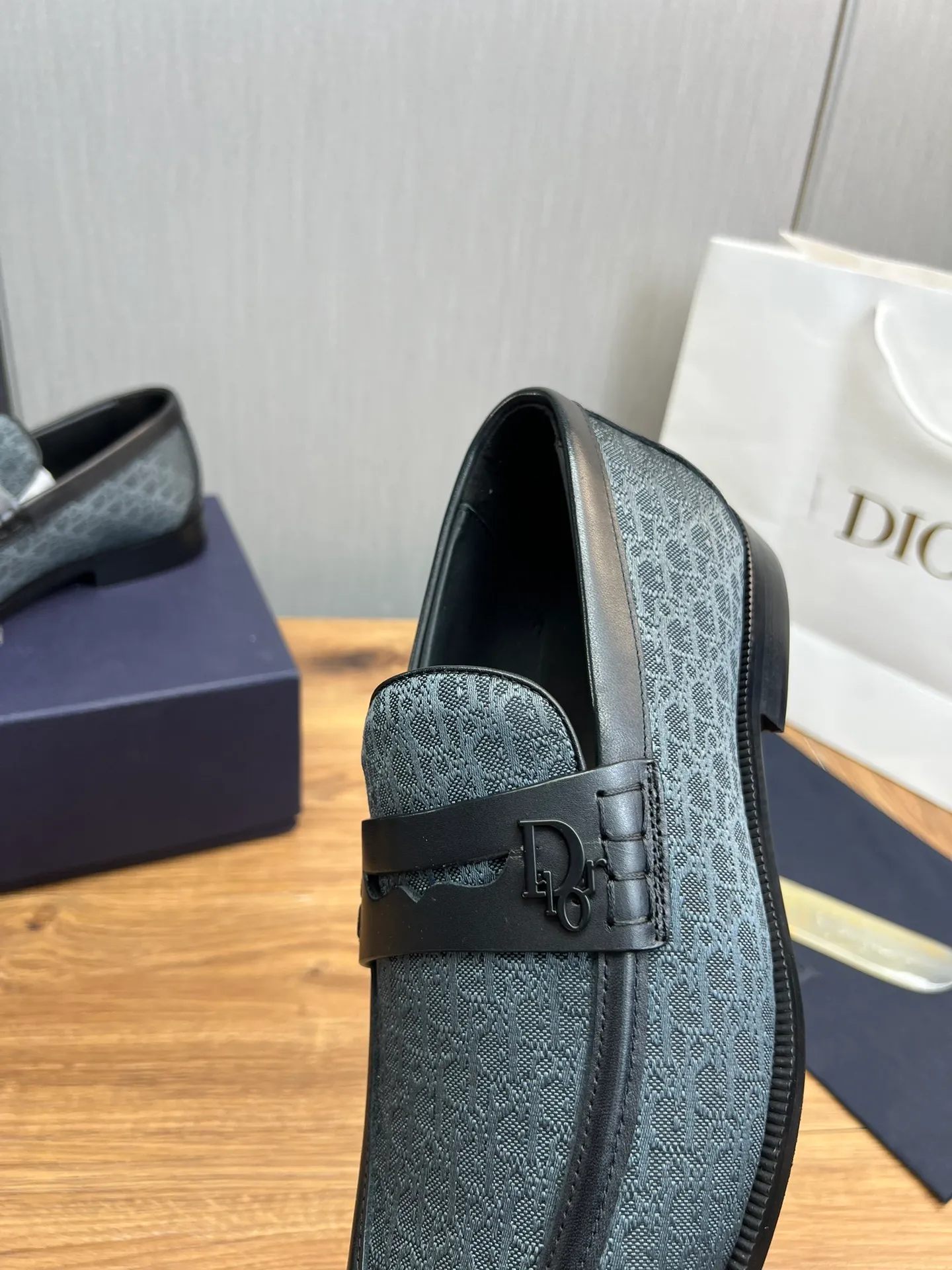 Men's men's shoes💰520💰 Dior men's business casual leather shoes👞all made of imported original brand leather, just to create a more comfortable wearing experience, upper: original cowhide➕imported sheepskin lining, original non-slip and wear-resistant rubber outsole✔️36-45 (38.45 non-returnable)